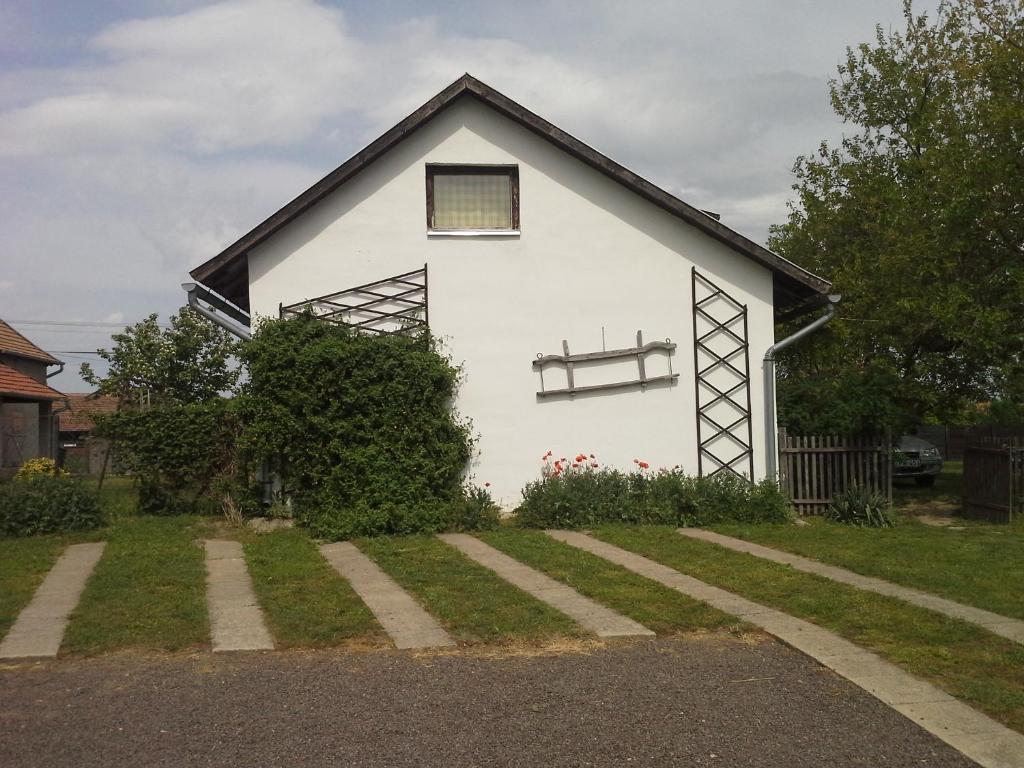 Kiad-Lak Apartmanok - Szep Kartya Elfogado Abadszalok Exterior photo